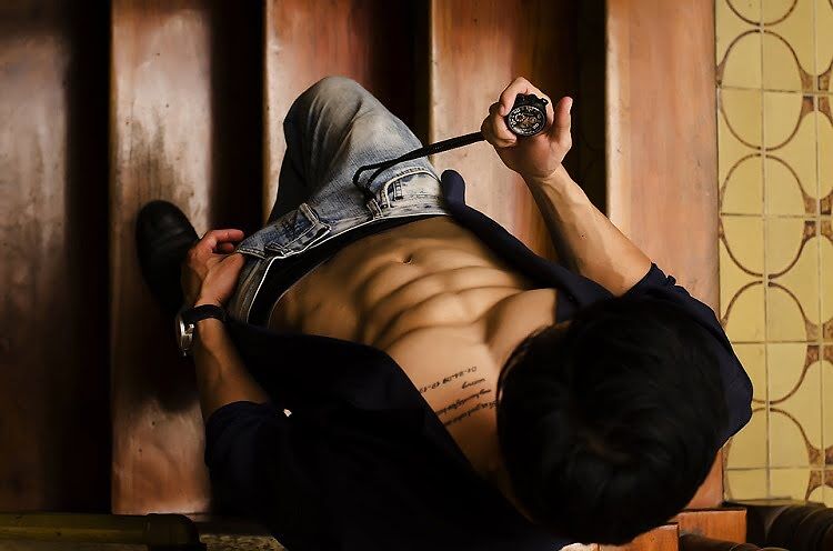 six pack abs man